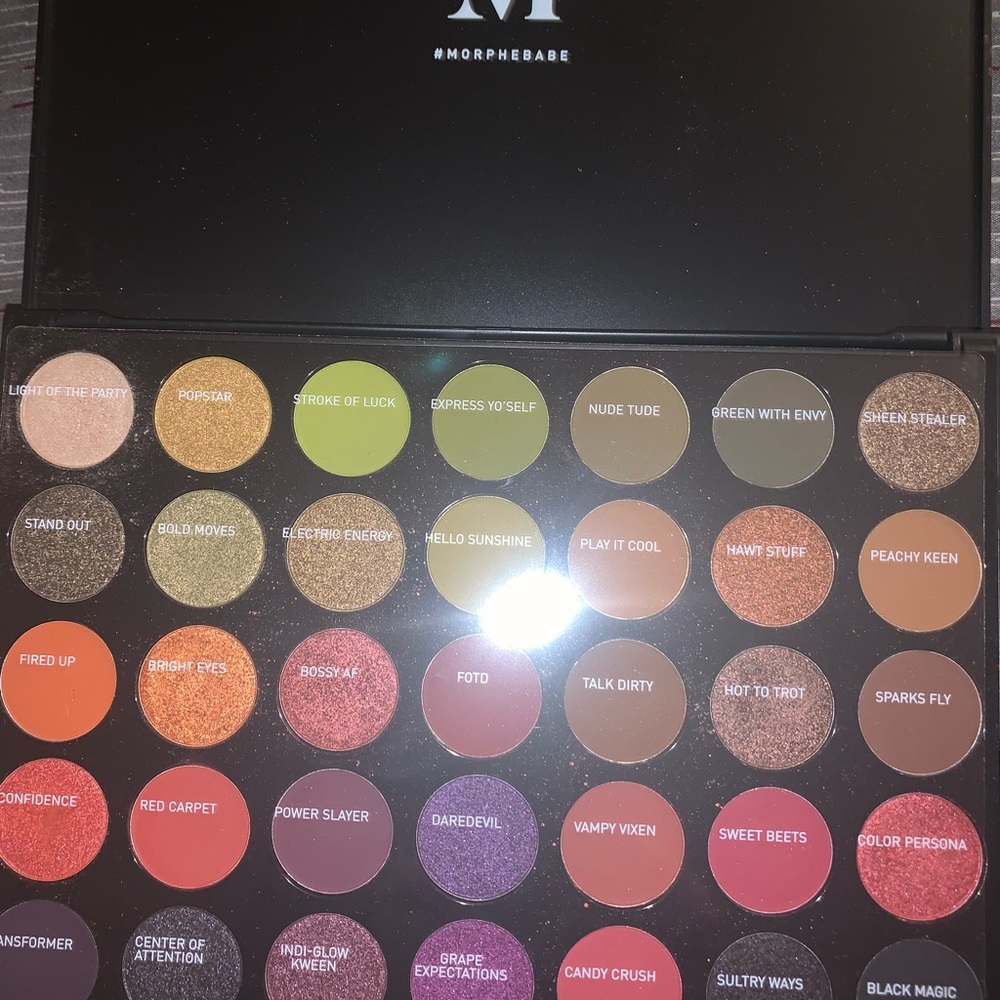 Morphe 35M Boss Mood